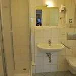 Alte Fabrik 3*