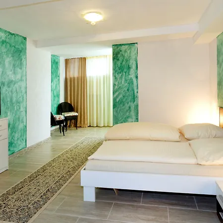 ホテル Alte Fabrik 3*